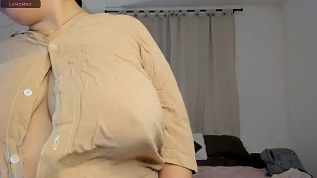 brithany olson25 online show from October 2025 12:02:02 AM