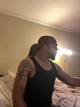 FreakyRu online show from May 2026 05:26:01 AM