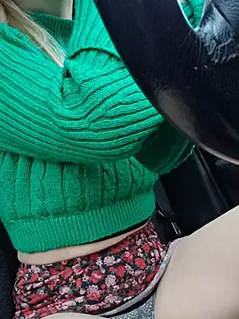 SweetyNinaOff1 online show from March 2026 08:42:01 AM