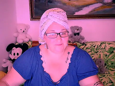 mayamayx online show from October 2025 06:50:02 PM