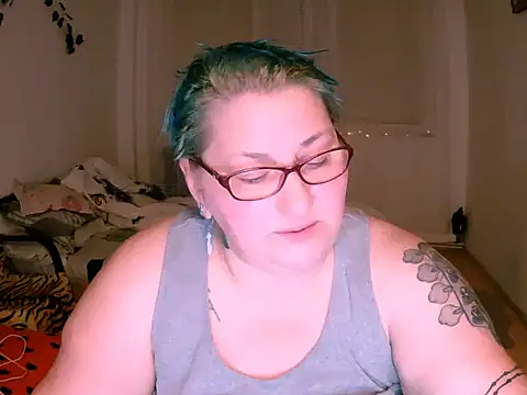 mayamayx online show from January 2026 08:47:01 PM