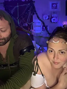 Snapshot of Dadbod4you chatting on October 2025 04:57:01 AM Dadbod4you online show from October 2025 04:57:01 AM