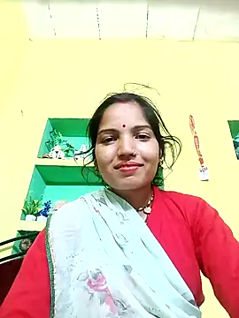 Snapshot of Bhuvi_Bedi chatting on January 2025 11:09:02 AM Bhuvi Bedi online show from January 2025 11:09:02 AM
