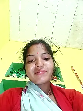 Snapshot of Bhuvi_Bedi chatting on January 2025 11:14:02 PM Bhuvi Bedi online show from January 2025 11:14:02 PM