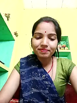 Snapshot of Bhuvi_Bedi chatting on February 2025 04:58:01 AM Bhuvi Bedi online show from February 2025 04:58:01 AM