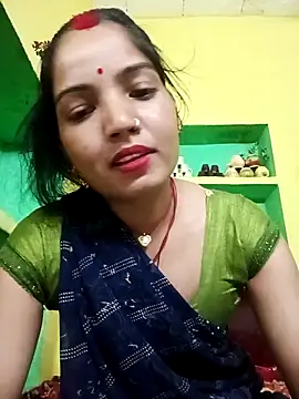 Snapshot of Bhuvi_Bedi chatting on February 2025 05:22:01 AM Bhuvi Bedi online show from February 2025 05:22:01 AM