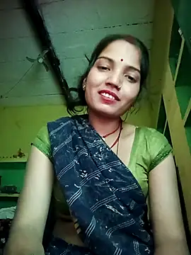 Snapshot of Bhuvi_Bedi chatting on February 2025 09:10:02 AM Bhuvi Bedi online show from February 2025 09:10:02 AM
