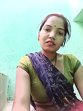 Snapshot of Bhuvi_Bedi chatting on March 2025 10:11:02 AM Bhuvi Bedi online show from March 2025 10:11:02 AM