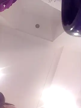 HotHornyEmmaX online show from January 2025 06:02:01 PM