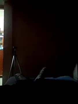 LuisMex1998 online show from April 2026 03:01:01 AM