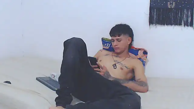 Snapshot of lu_nastyboy18 chatting on September 2025 10:44:02 PM lu nastyboy18 online show from September 2025 10:44:02 PM