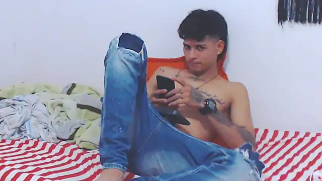Snapshot of lu_nastyboy18 chatting on September 2025 02:04:01 AM lu nastyboy18 online show from September 2025 02:04:01 AM