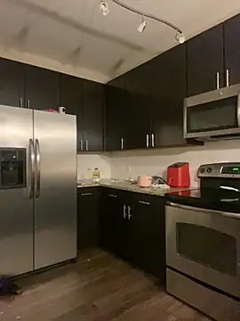 Snapshot of theprettysoles chatting on November 2025 02:10:01 AM theprettysoles online show from November 2025 02:10:01 AM