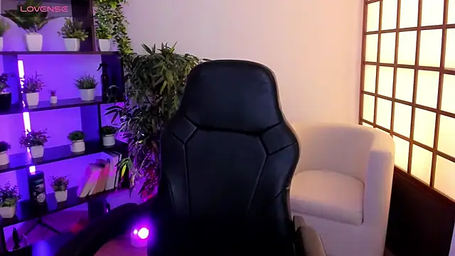 Snapshot of KristineBeauty chatting on January 2026 08:39:02 AM KristineBeauty online show from January 2026 08:39:02 AM