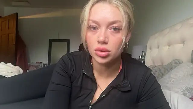 blissdimicco online show from March 2026 03:18:02 PM