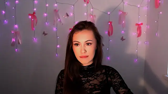 Nikonara Love online show from December 2025 01:50:02 PM