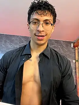 ApoloCruz online show from January 2026 03:22:01 AM