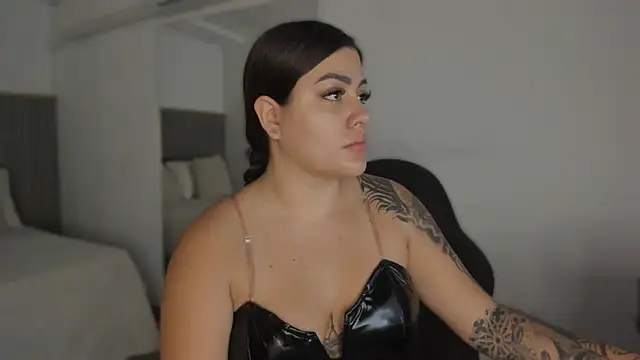 bonnieAn online show from February 2026 11:32:01 AM