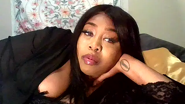angeliquebelcali online show from October 2025 06:41:02 PM