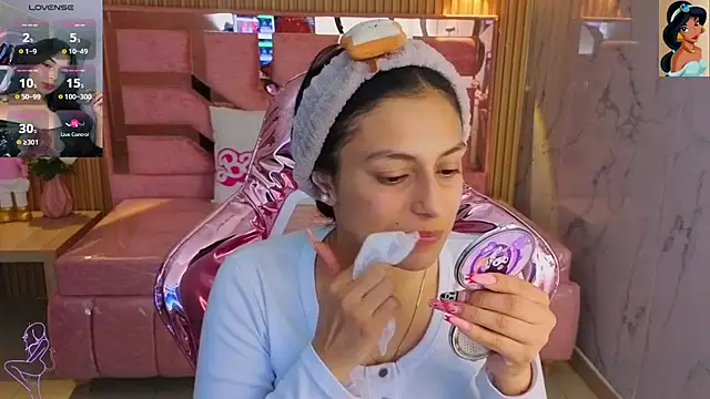 lilith petit sub online show from November 2025 03:07:01 AM