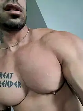 Snapshot of badbrown chatting on February 2025 08:09:02 PM badbrown online show from February 2025 08:09:02 PM