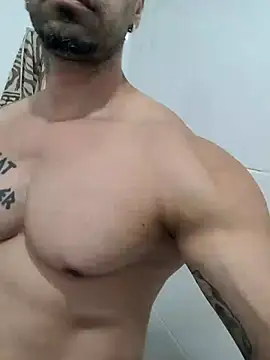 Snapshot of badbrown chatting on February 2025 03:59:02 AM badbrown online show from February 2025 03:59:02 AM