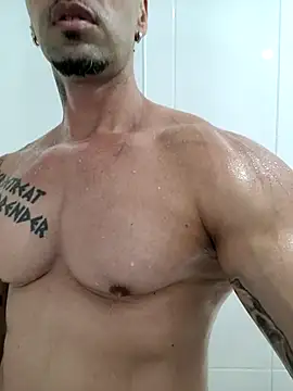 Snapshot of badbrown chatting on March 2025 11:20:02 PM badbrown online show from March 2025 11:20:02 PM