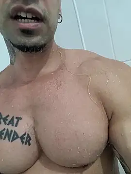 Snapshot of badbrown chatting on March 2025 03:48:01 AM badbrown online show from March 2025 03:48:01 AM