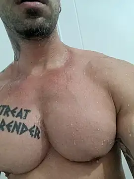 Snapshot of badbrown chatting on March 2025 03:36:02 AM badbrown online show from March 2025 03:36:02 AM