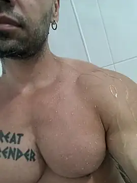 Snapshot of badbrown chatting on March 2025 04:14:01 AM badbrown online show from March 2025 04:14:01 AM