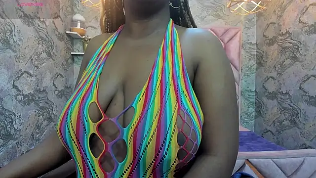 nefertiti ebony online show from October 2025 08:42:02 AM