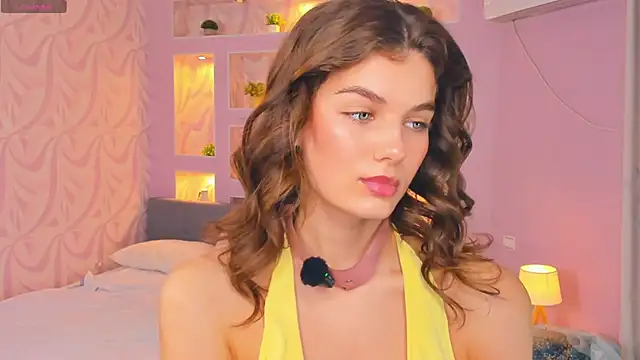 FloraDobb online show from March 2026 07:19:01 AM