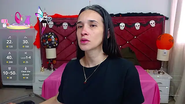 victoria adams07 online show from October 2025 07:03:01 PM