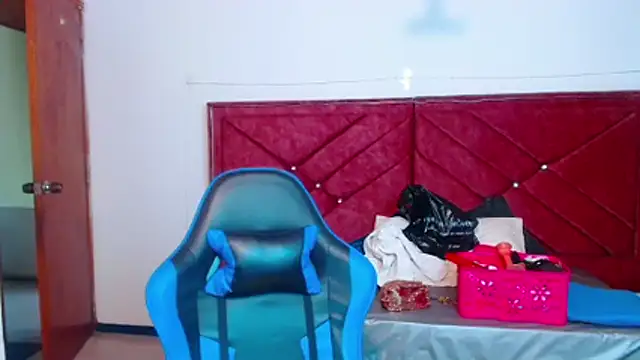 victoria adams07 online show from March 2026 08:02:01 PM