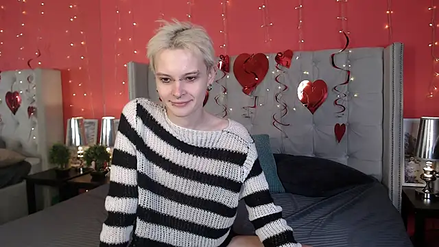 Snapshot of DemianEnglen chatting on February 2025 08:58:01 PM DemianEnglen online show from February 2025 08:58:01 PM