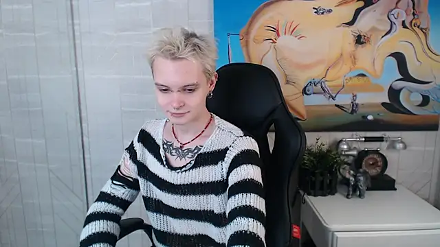 Snapshot of DemianEnglen chatting on February 2025 09:04:02 PM DemianEnglen online show from February 2025 09:04:02 PM