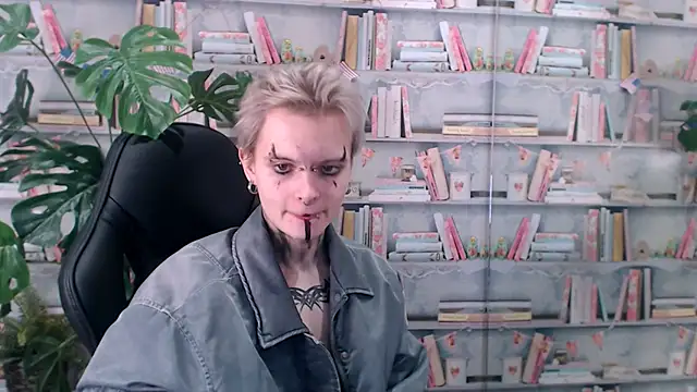 Snapshot of DemianEnglen chatting on March 2025 02:43:01 AM DemianEnglen online show from March 2025 02:43:01 AM