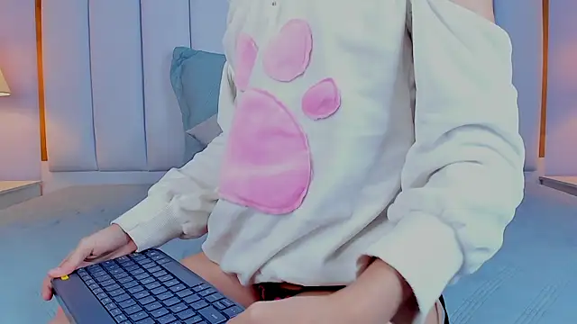 Raven jade  online show from January 2025 05:02:02 AM