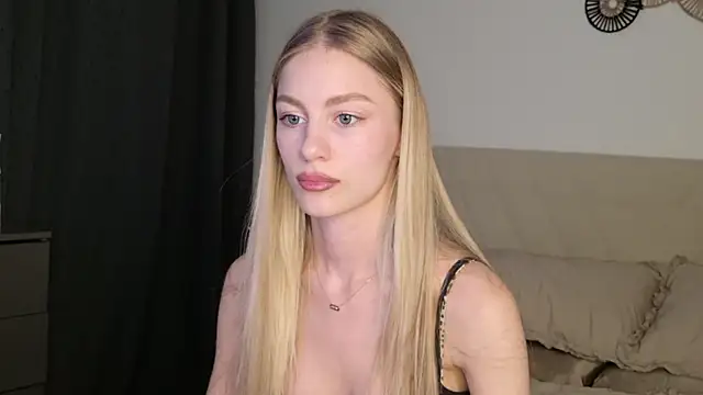 Snapshot of GabriellaOlsen chatting on June 2026 04:06:01 PM GabriellaOlsen online show from June 2026 04:06:01 PM