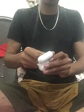 Snapshot of punjabi_munda38 chatting on February 2025 04:43:01 PM punjabi munda38 online show from February 2025 04:43:01 PM