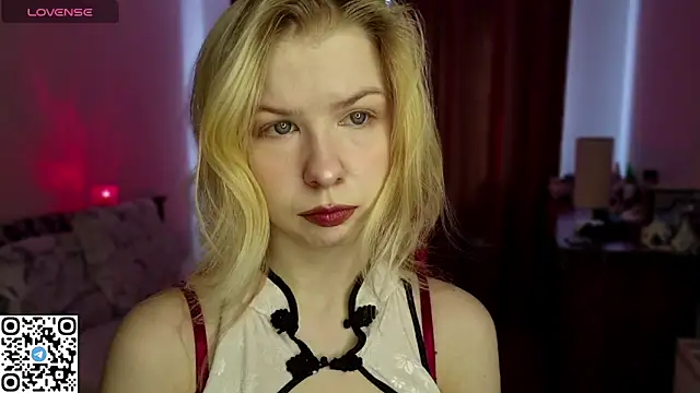 LynetHakes online show from April 2026 06:29:02 AM