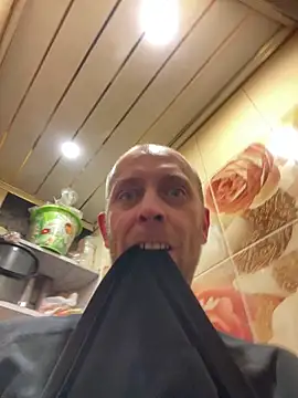 Snapshot of MaxDevilWhite chatting on February 2026 07:16:02 AM MaxDevilWhite online show from February 2026 07:16:02 AM