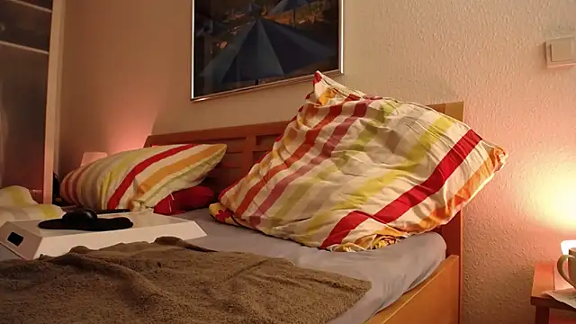 hans895 online show from November 2025 07:22:01 AM