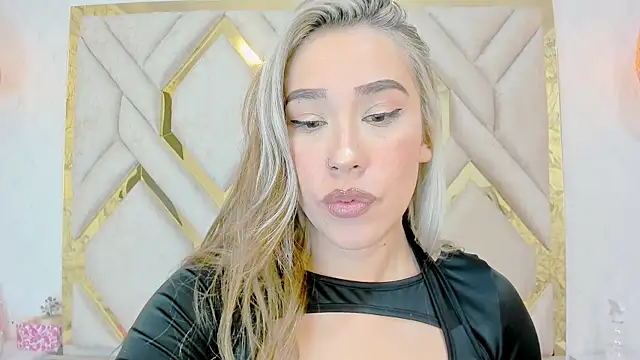 Lannajansen online show from February 2025 05:26:02 PM