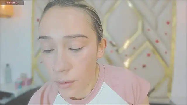 Lannajansen online show from March 2025 01:34:02 PM