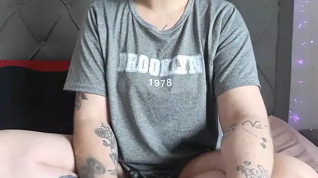 bunnyfox420 online show from April 2026 03:04:01 PM