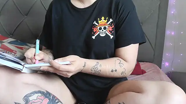 bunnyfox420 online show from April 2026 03:24:01 PM