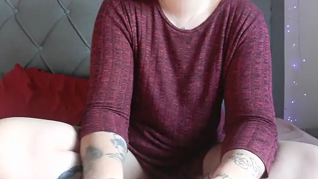 bunnyfox420 online show from April 2026 07:44:01 AM