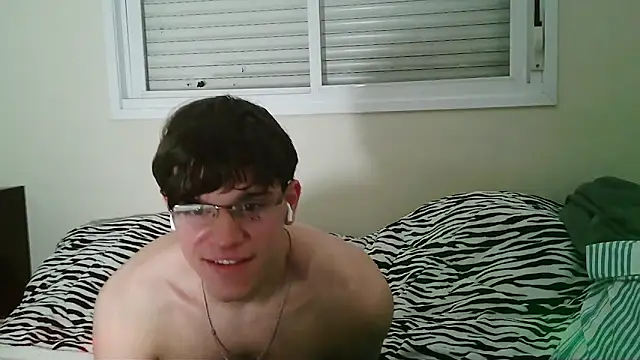 Snapshot of vitorsafado19 chatting on June 2026 02:57:01 AM vitorsafado19 online show from June 2026 02:57:01 AM