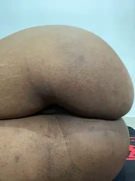 Charlotte bronxxx online show from February 2025 05:50:01 PM